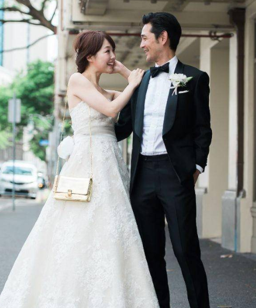 西服定做廠家，西裝訂做，婚禮西服定做